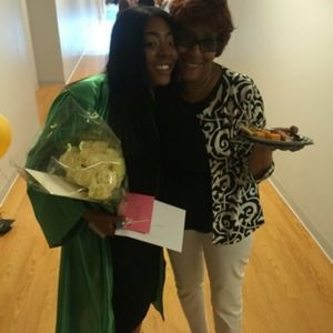 Meet your Posher, Delores